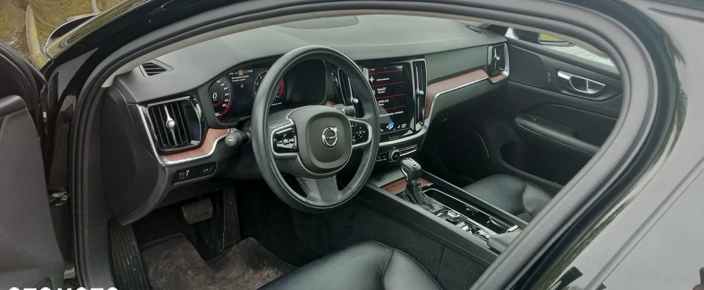 Volvo S60 cena 136000 przebieg: 34000, rok produkcji 2021 z Margonin małe 631